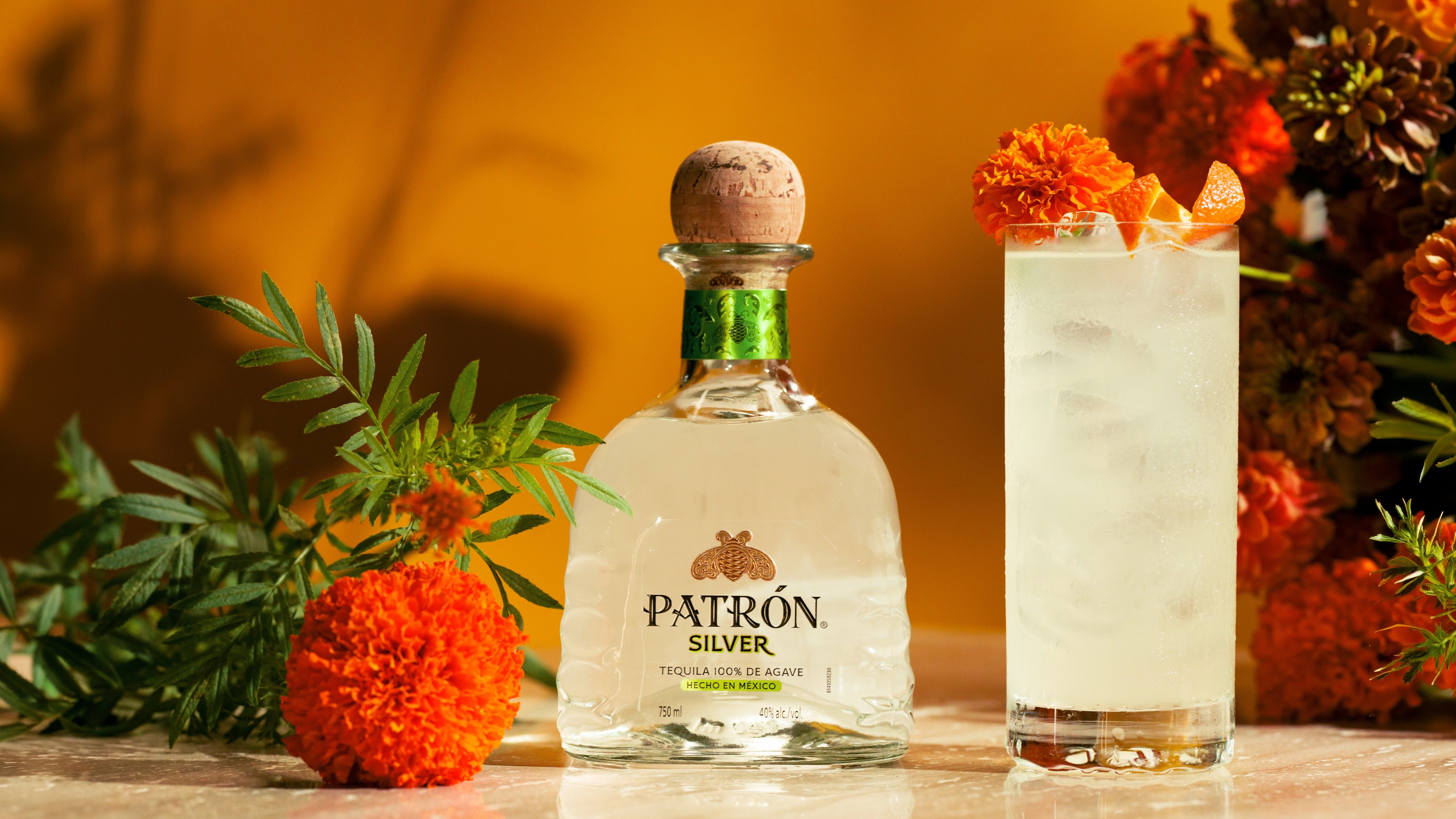 Why Are Marigolds Used for Día de Muertos?